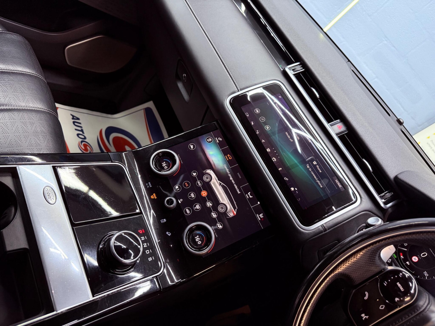 Used Land Rover Range Rover Velar 2017 for sale - 78204318: Photo 24