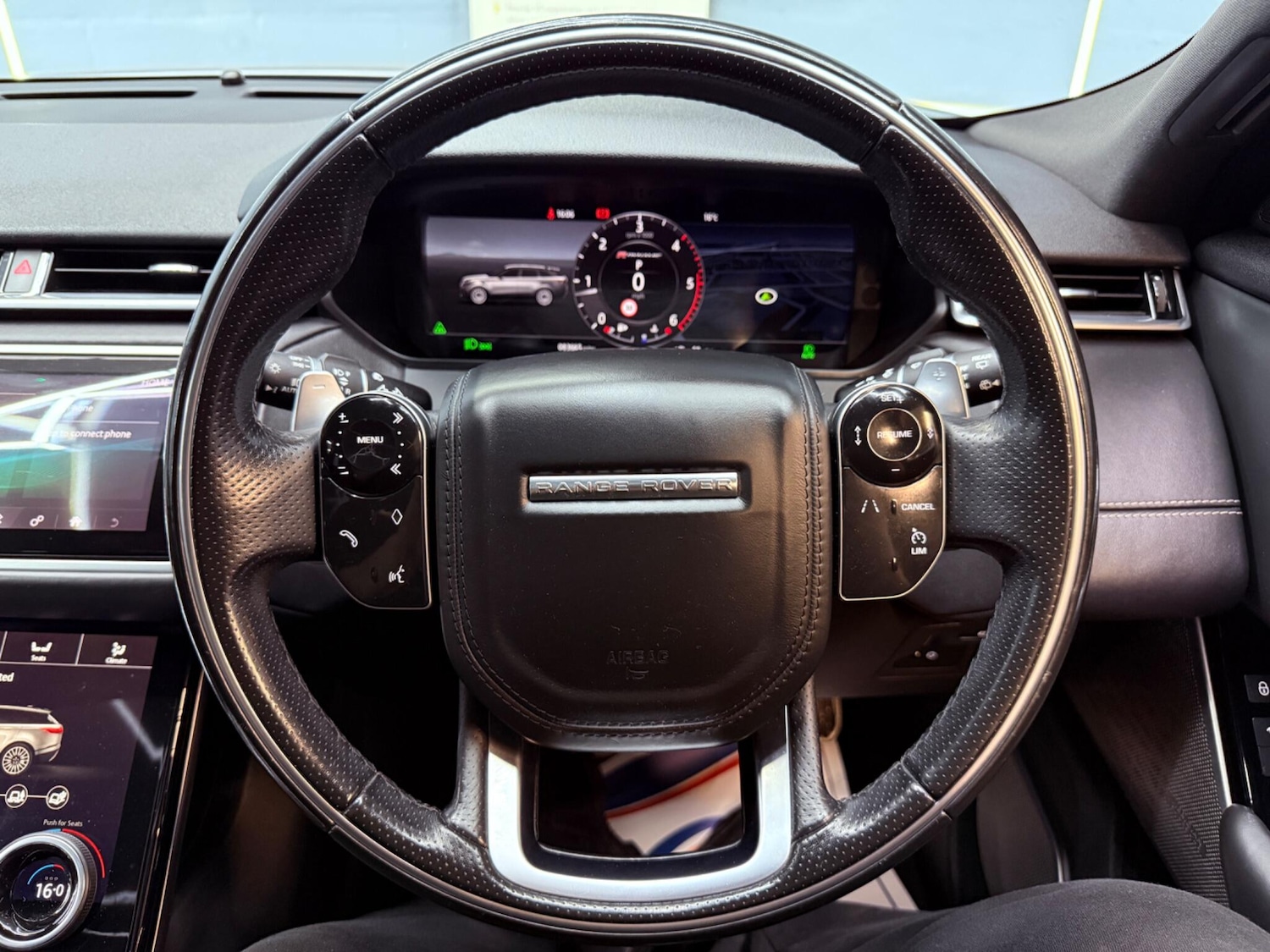 Used Land Rover Range Rover Velar 2017 for sale - 78204318: Photo 29