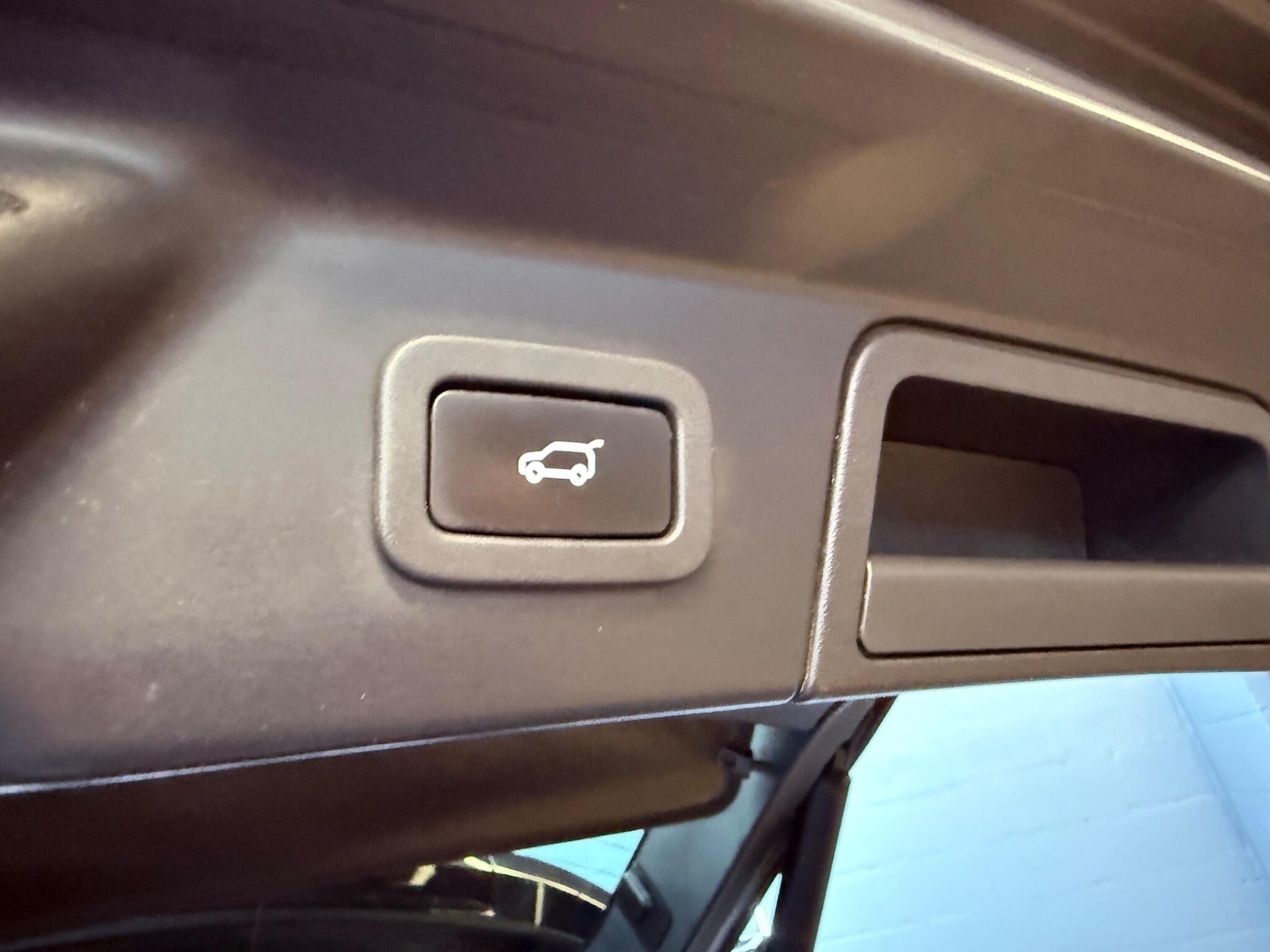 Used Land Rover Range Rover Velar 2017 for sale - 78204318: Photo 47