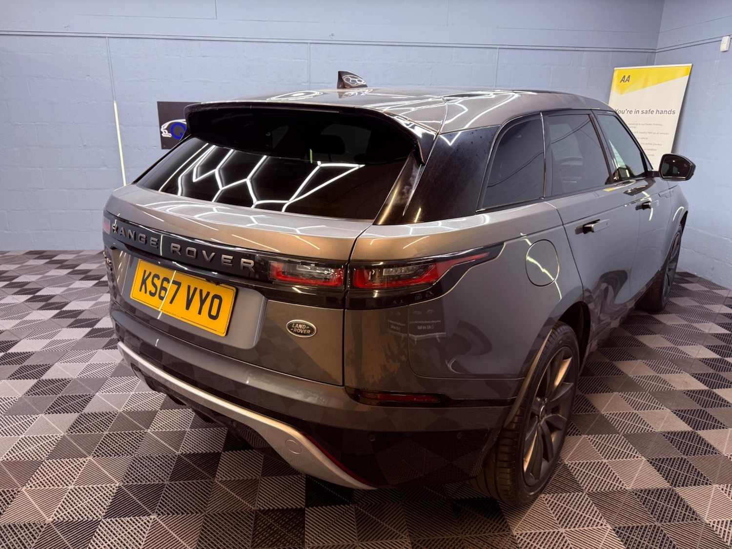 Used Land Rover Range Rover Velar 2017 for sale - 78204318: Photo 51