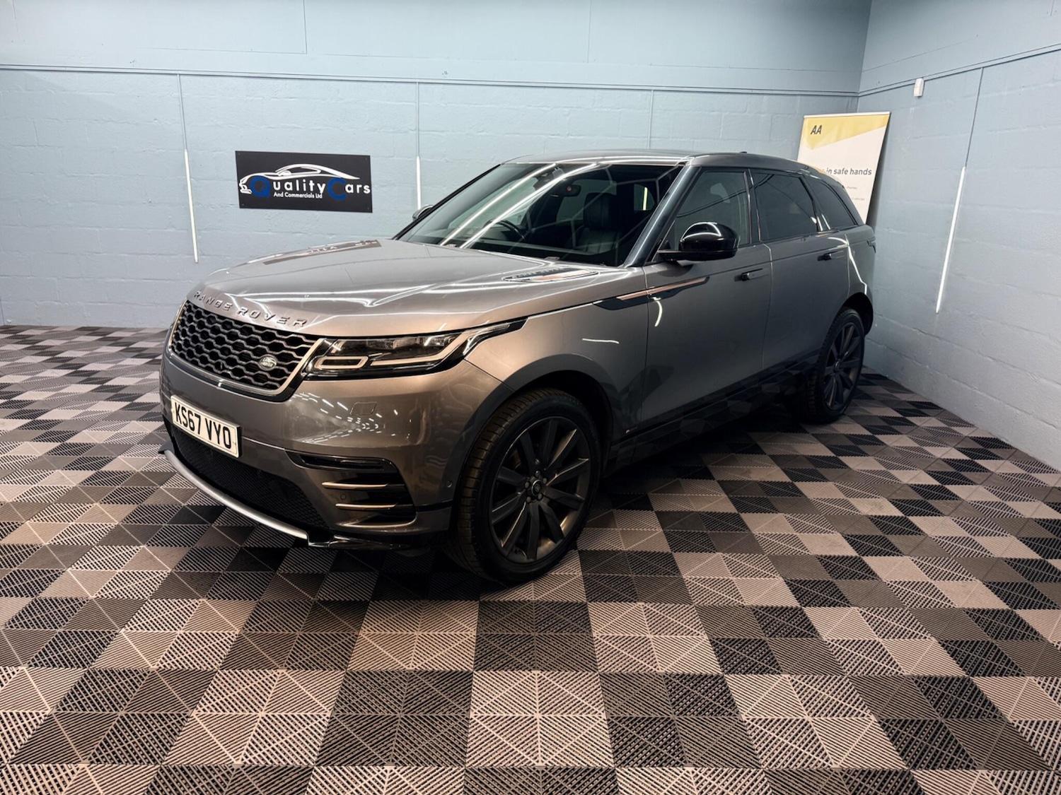 Used Land Rover Range Rover Velar 2017 for sale - 78204318: Photo 6