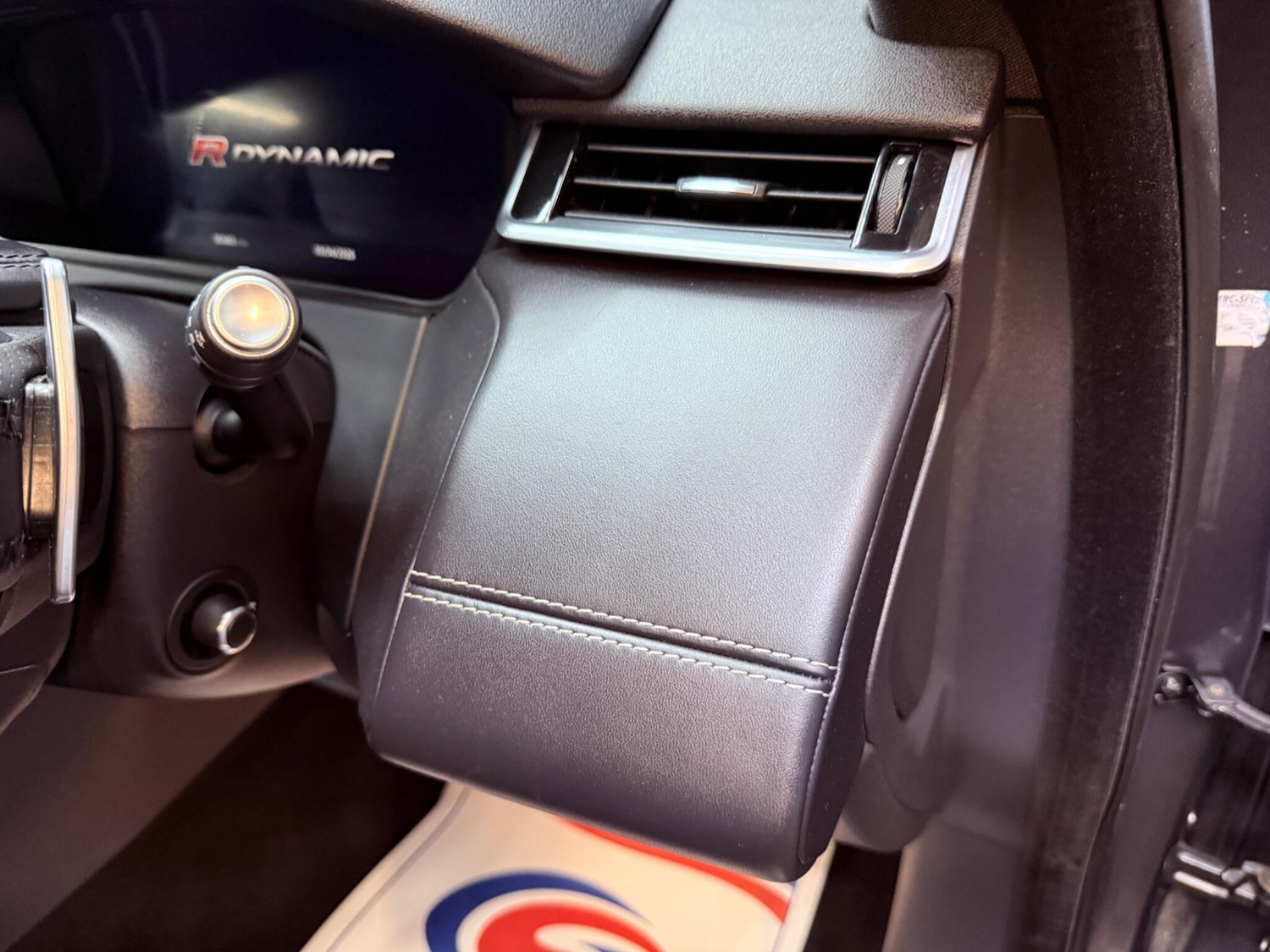 Used Land Rover Range Rover Velar 2017 for sale - 78204318: Photo 65