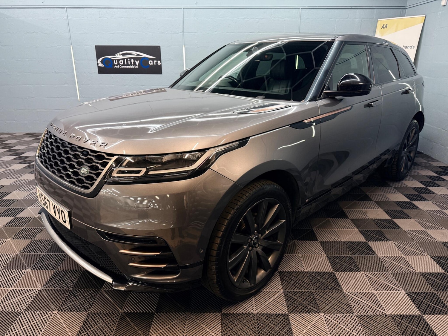 Used Land Rover Range Rover Velar 2017 for sale - 78204318: Photo 7
