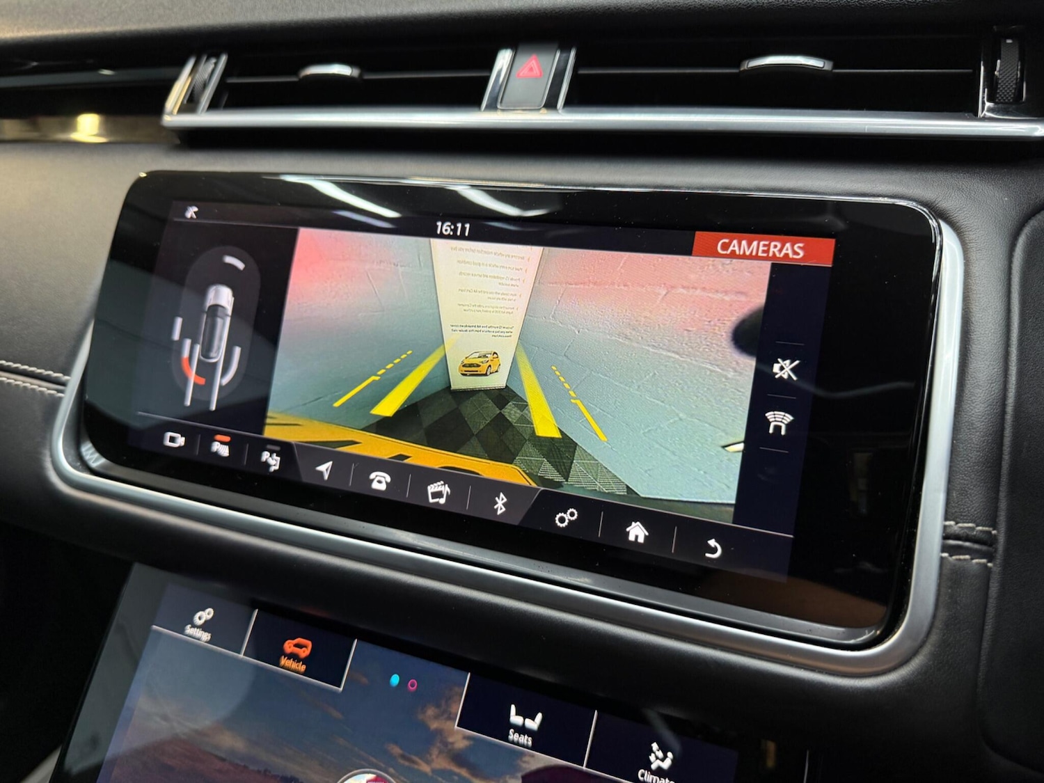 Used Land Rover Range Rover Velar 2017 for sale - 78204318: Photo 9