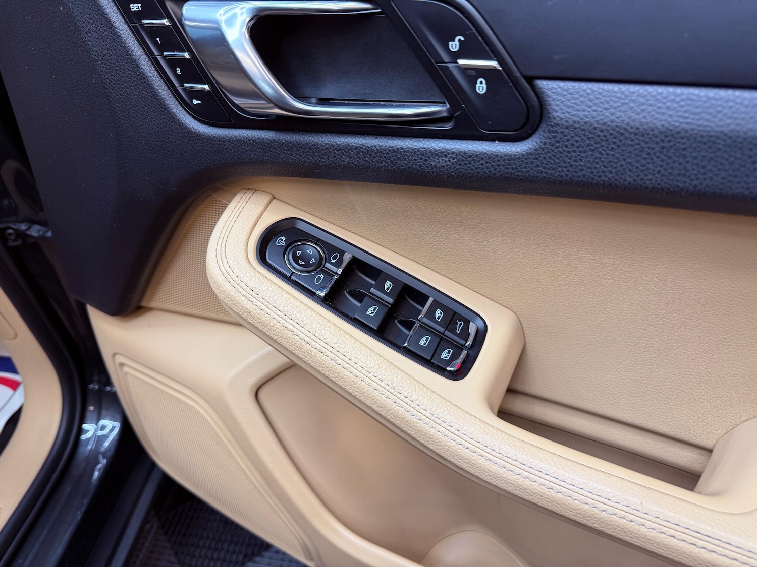 Used Porsche Macan 2017 for sale - 76671601: Photo 65