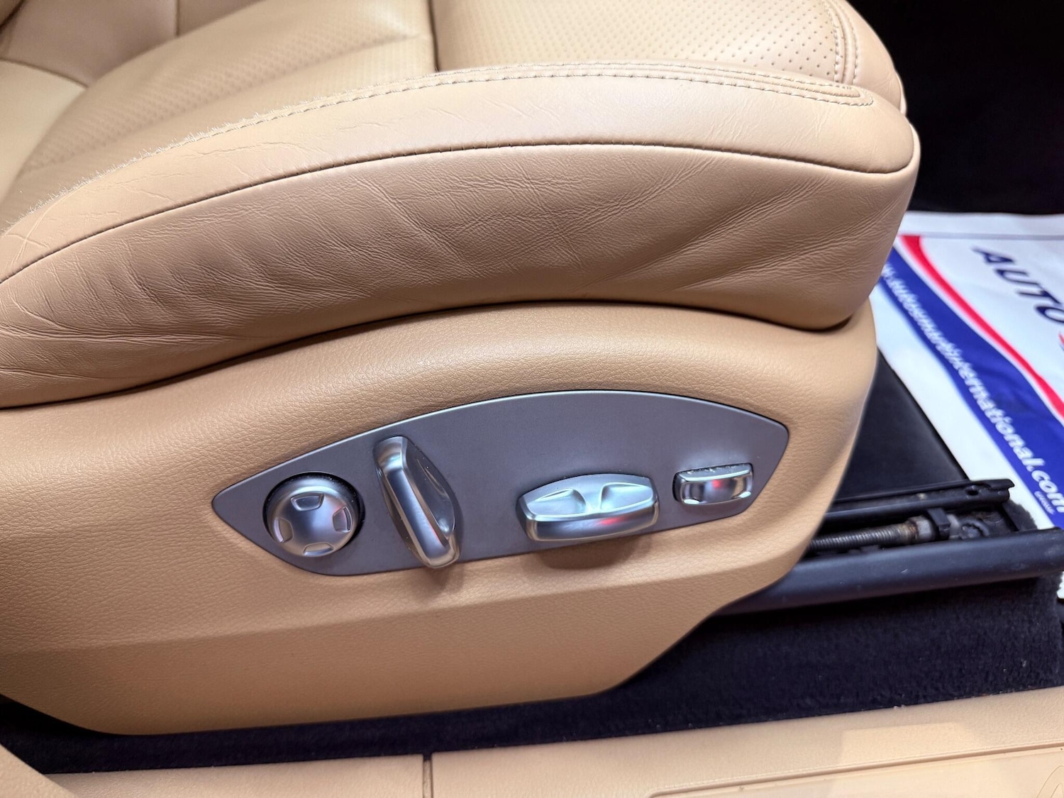 Used Porsche Macan 2017 for sale - 76671601: Photo 68