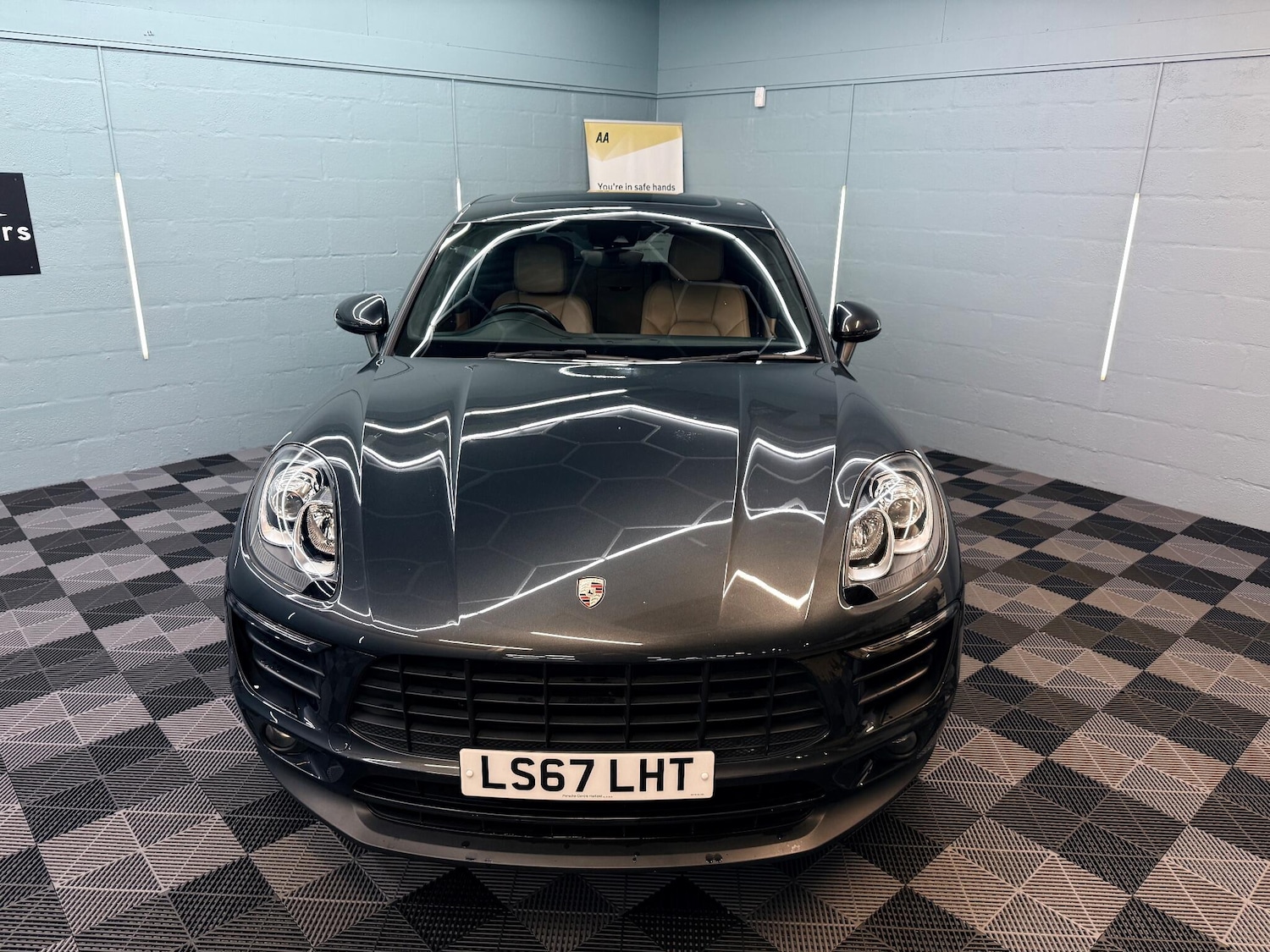 Used Porsche Macan 2017 for sale - 76671601: Photo 9