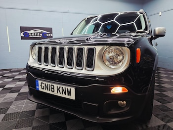 Used Jeep Renegade 2018 for sale - 78636869: Photo