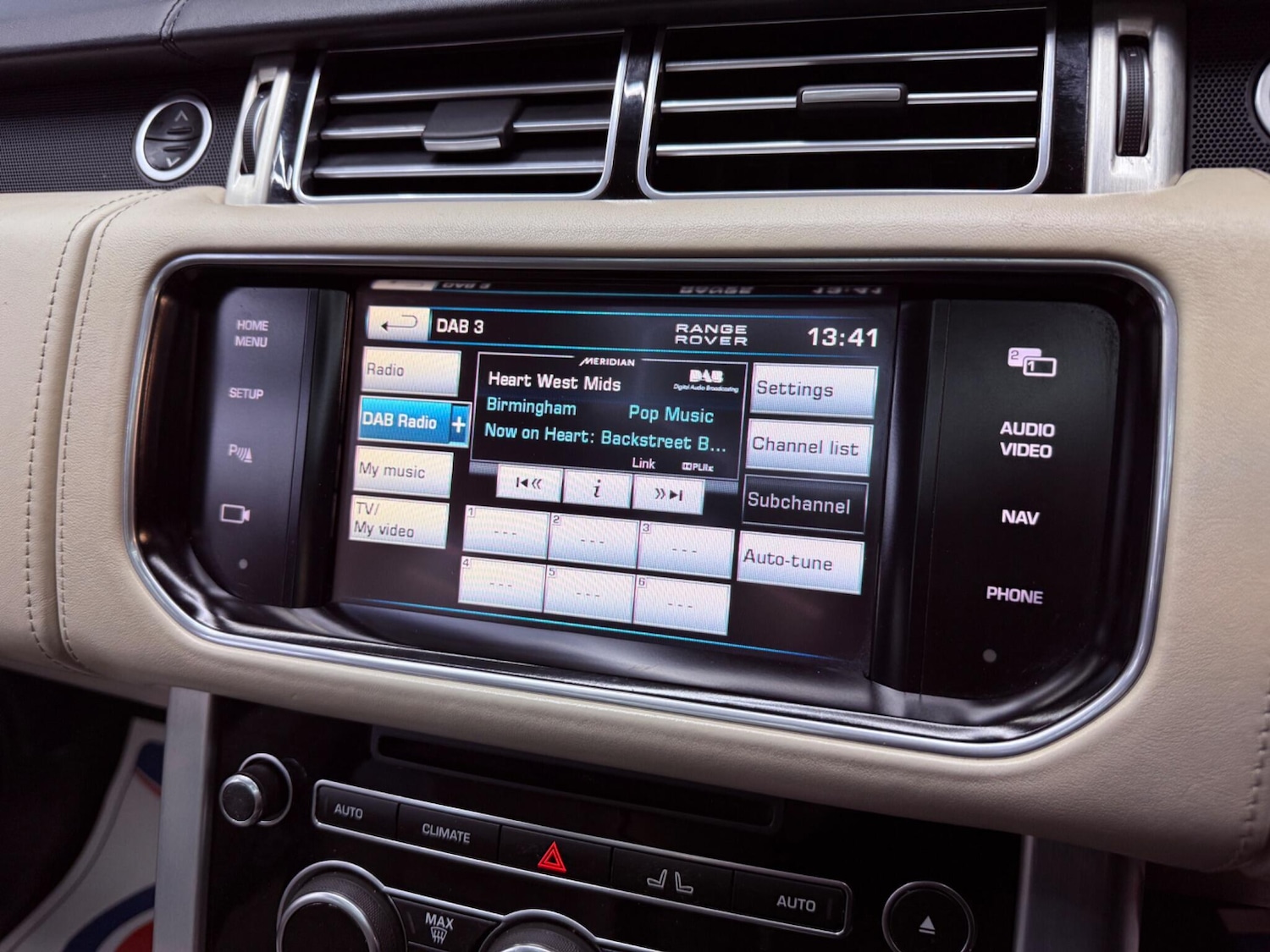 Used Land Rover Range Rover 2013 for sale - 77305628: Photo 17