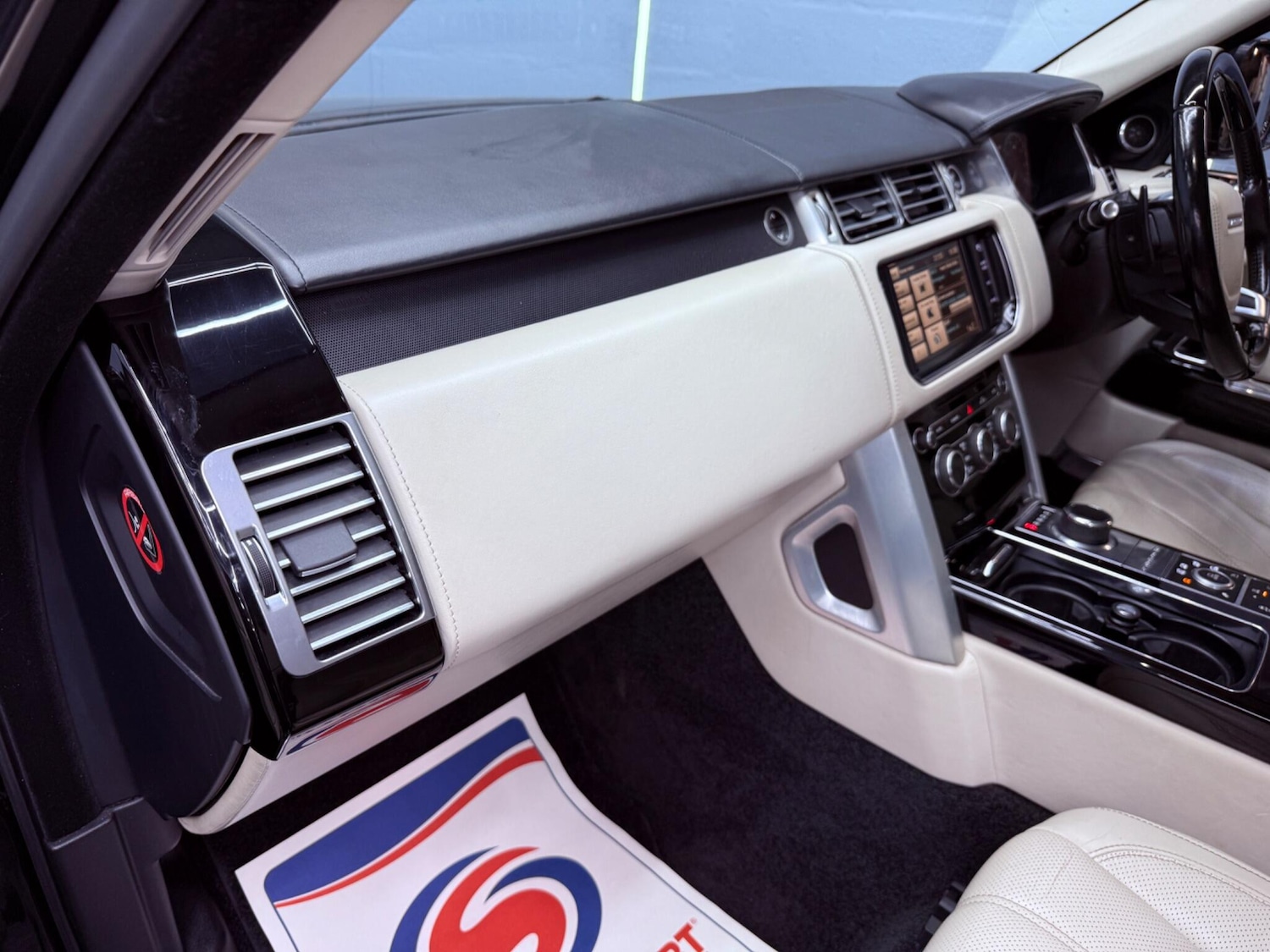 Used Land Rover Range Rover 2013 for sale - 77305628: Photo 37