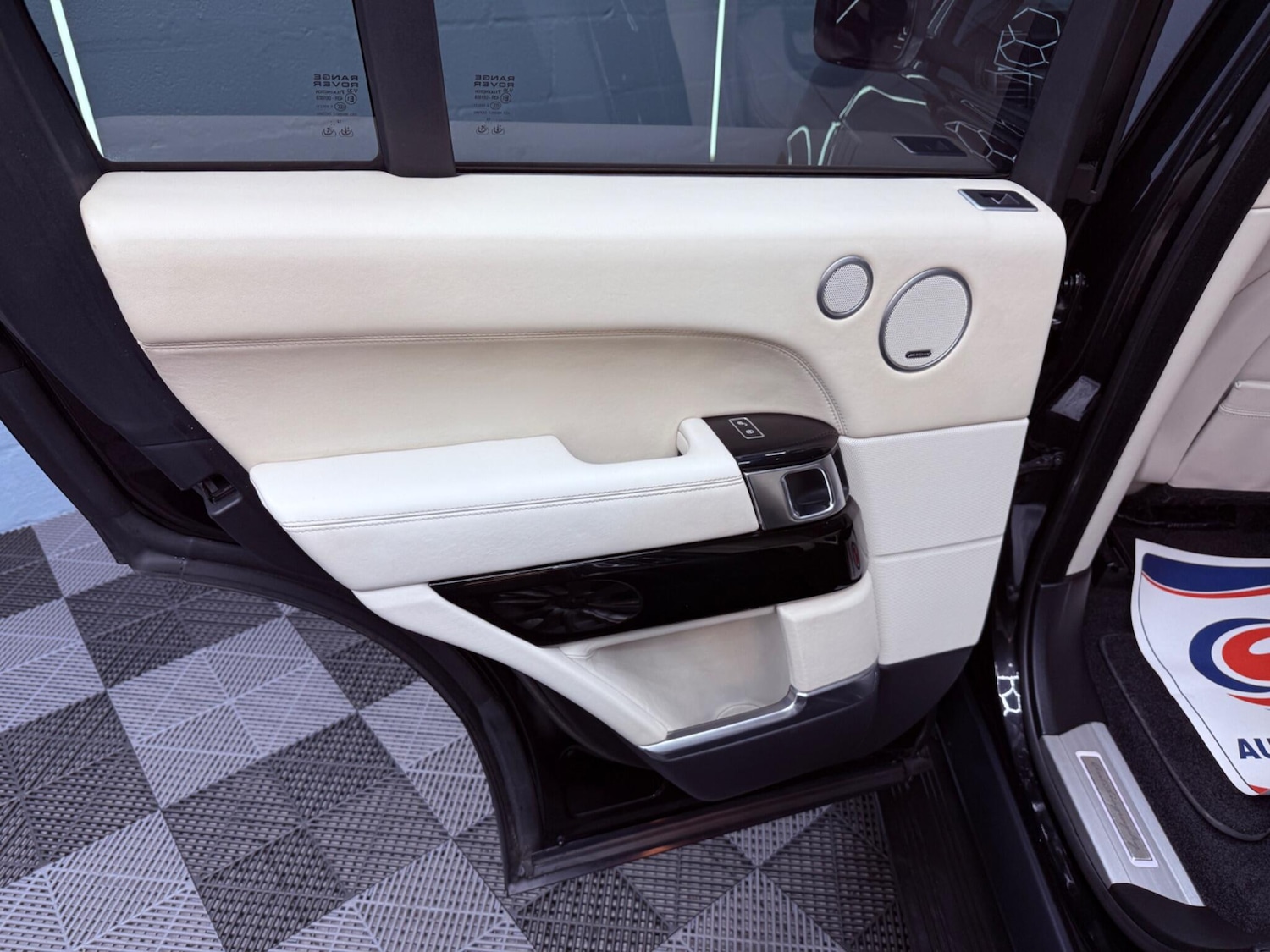 Used Land Rover Range Rover 2013 for sale - 77305628: Photo 42