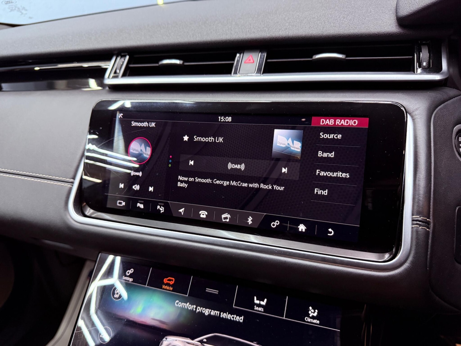 Used Land Rover Range Rover Velar 2018 for sale - 77229220: Photo 13