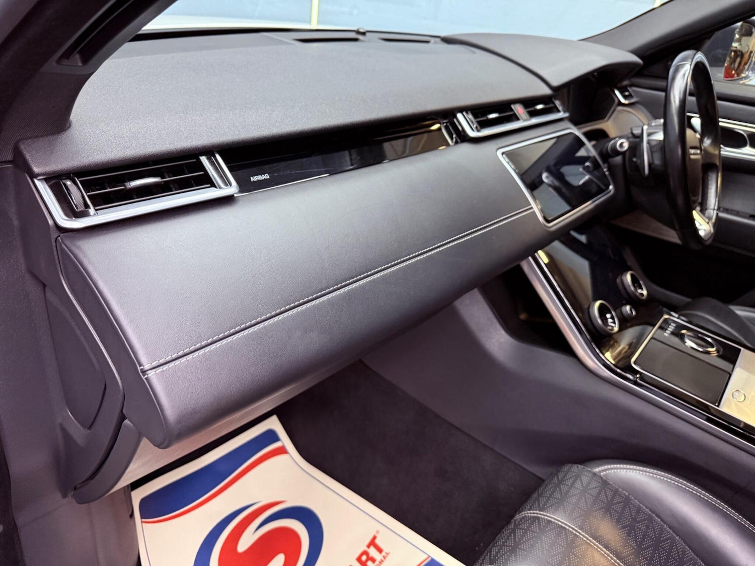 Used Land Rover Range Rover Velar 2018 for sale - 77229220: Photo 35