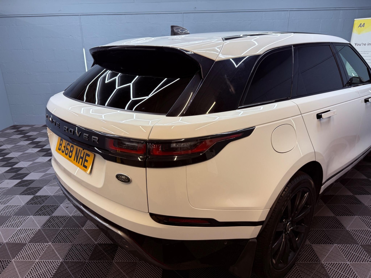 Used Land Rover Range Rover Velar 2018 for sale - 77229220: Photo 47