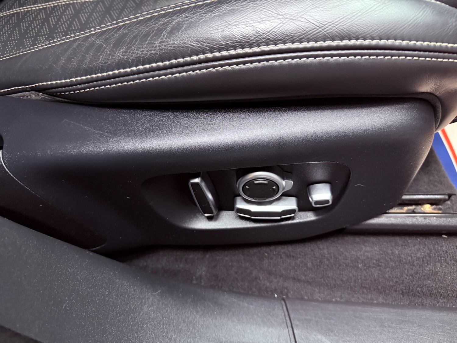 Used Land Rover Range Rover Velar 2018 for sale - 77229220: Photo 58