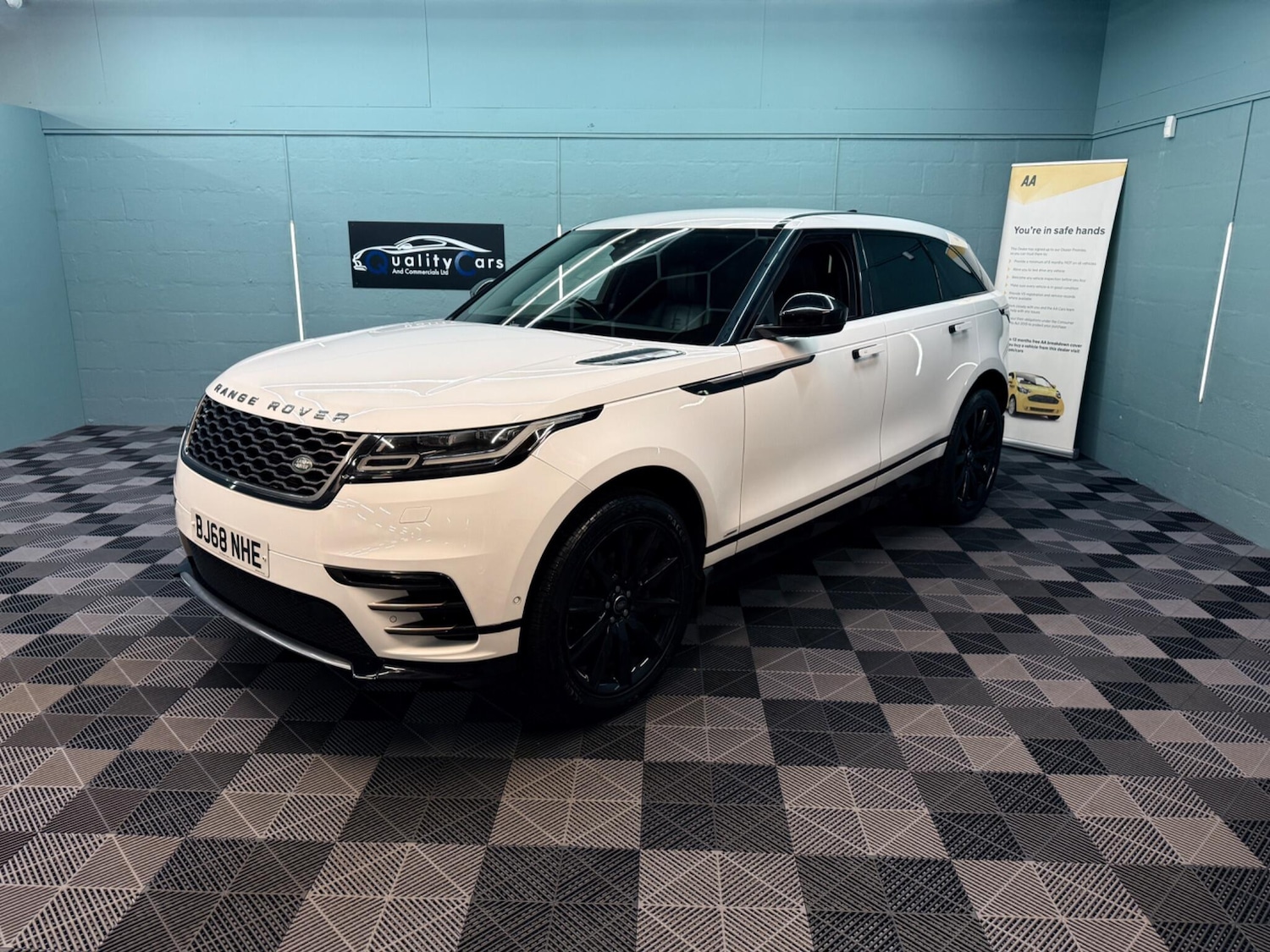 Used Land Rover Range Rover Velar 2018 for sale - 77229220: Photo 6