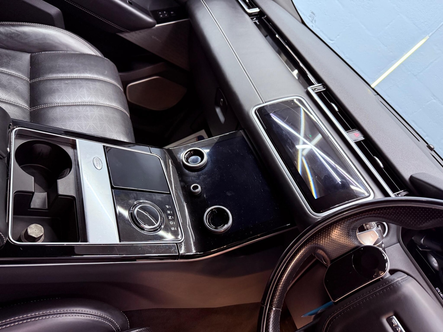 Used Land Rover Range Rover Velar 2018 for sale - 77229220: Photo 63