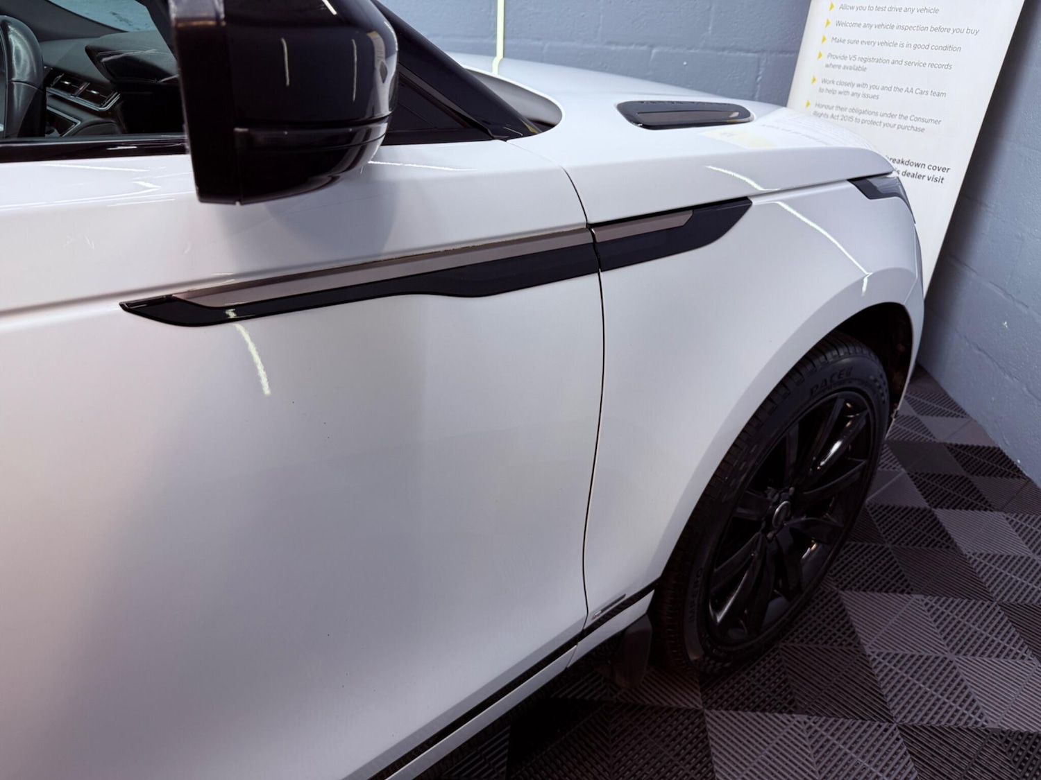 Used Land Rover Range Rover Velar 2018 for sale - 77229220: Photo 67