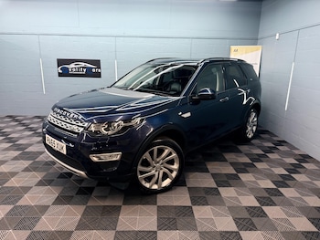 Used Land Rover Discovery Sport 2016 for sale - 76671302: Photo