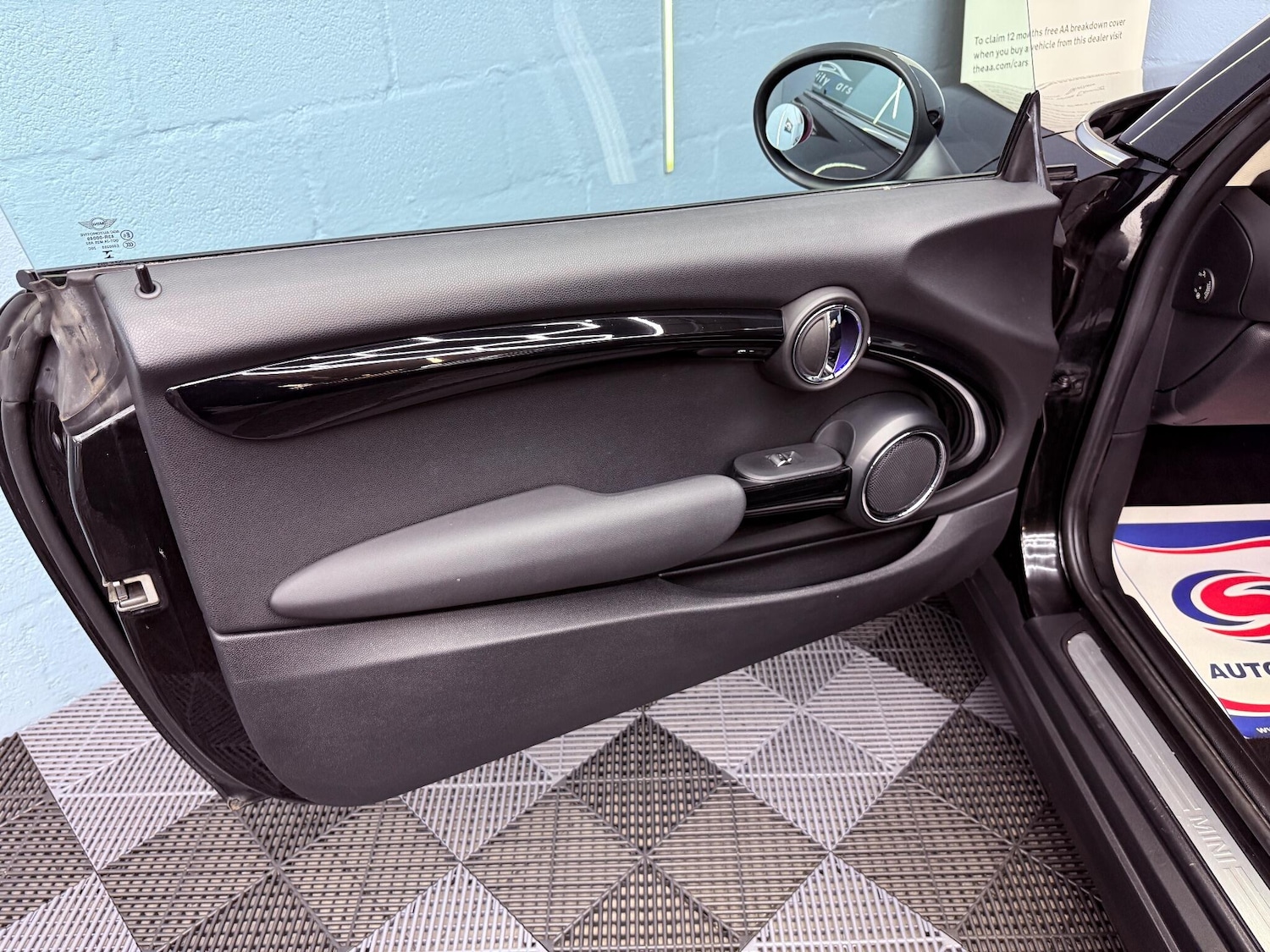 Used MINI Hatch 2016 for sale - 76759293: Photo 24