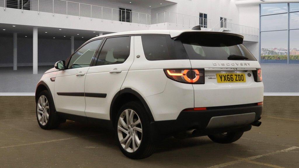Used Land Rover Discovery Sport 2016 for sale - 76239850: Photo 3
