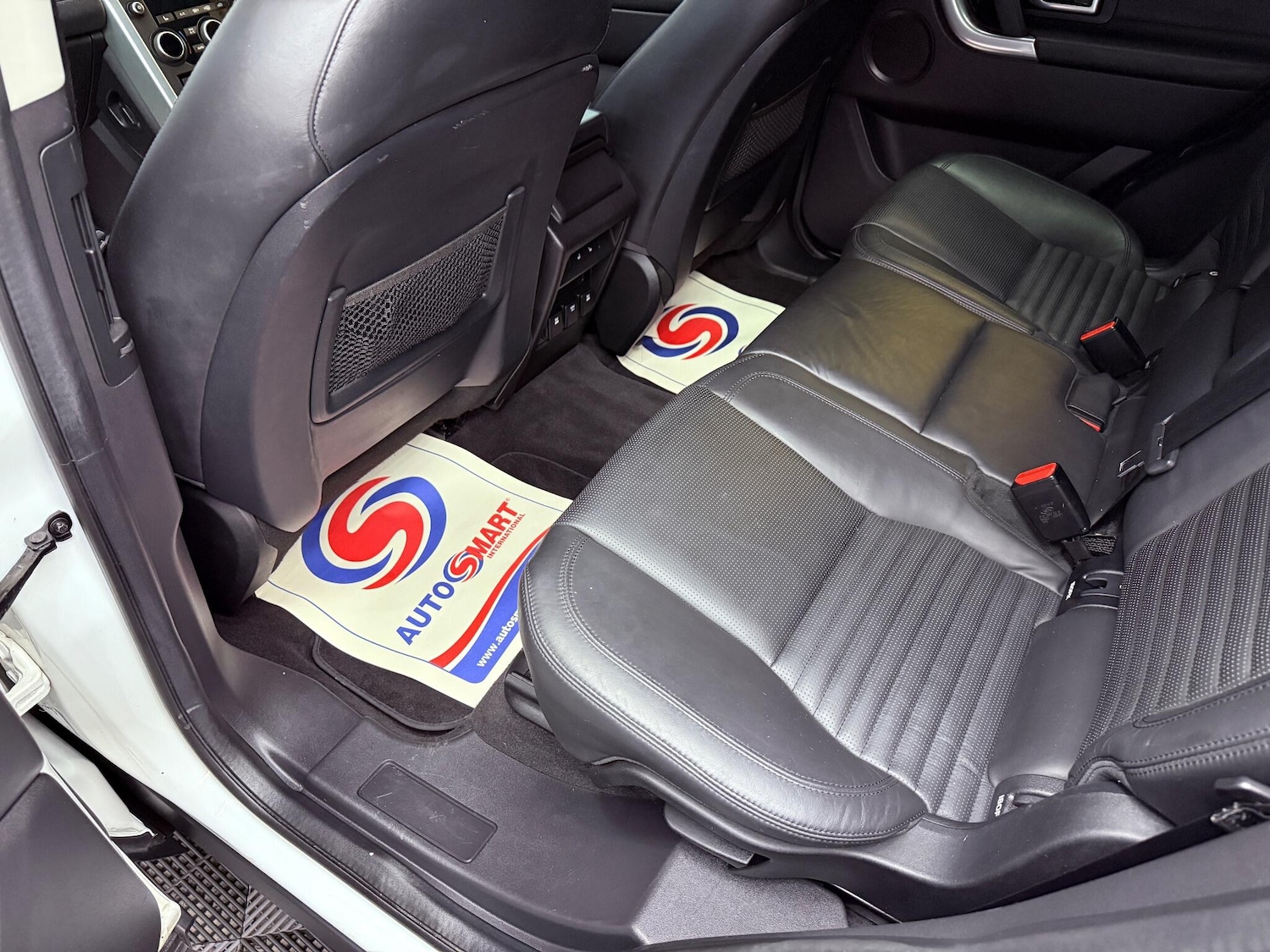 Used Land Rover Discovery Sport 2016 for sale - 76239850: Photo 38