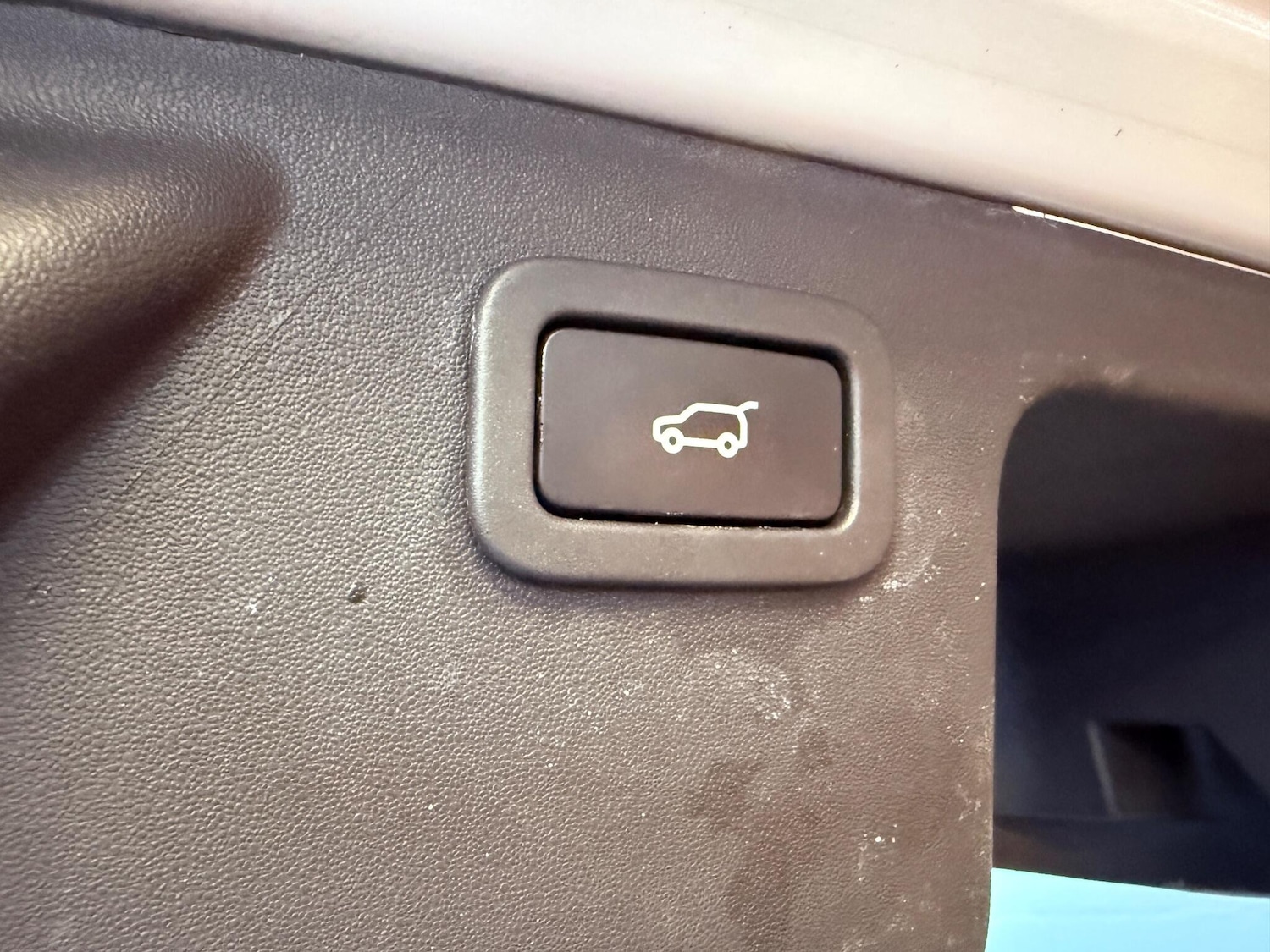 Used Land Rover Discovery Sport 2016 for sale - 76239850: Photo 42