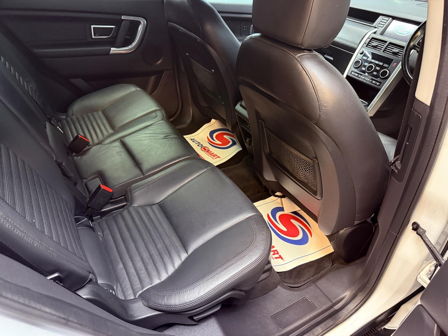 Used Land Rover Discovery Sport 2016 for sale - 76239850: Photo 48