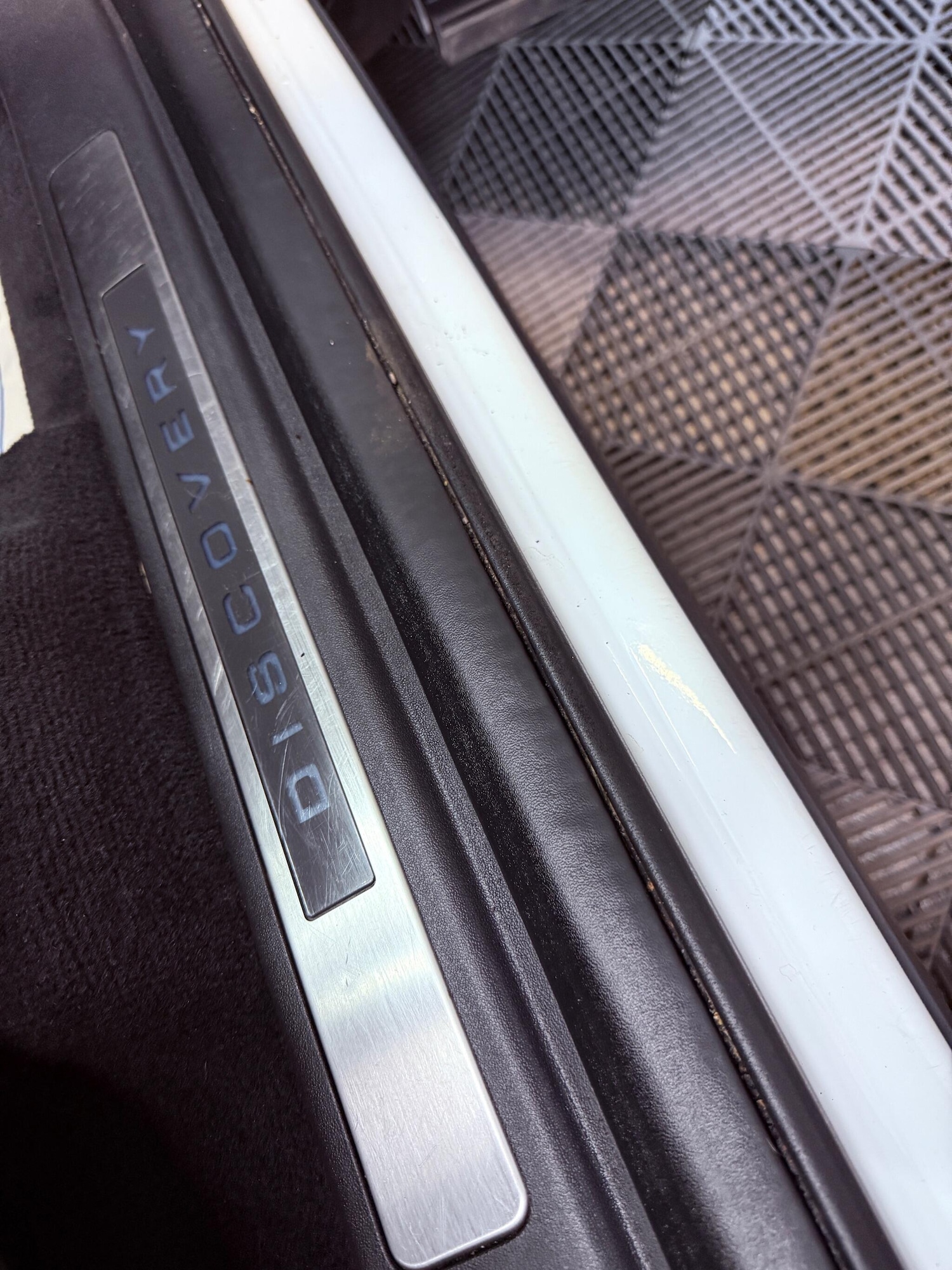 Used Land Rover Discovery Sport 2016 for sale - 76239850: Photo 52