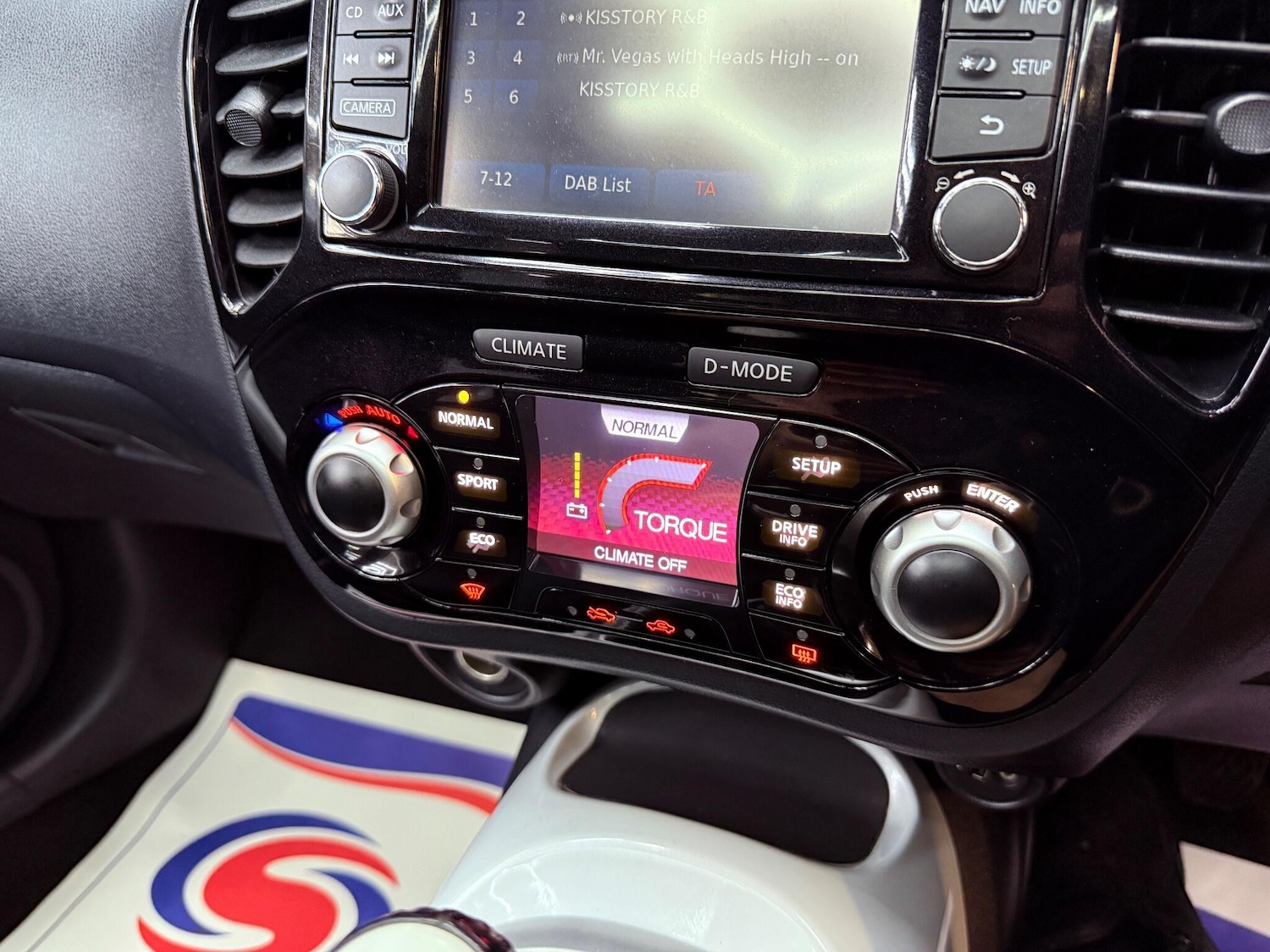 Used Nissan Juke 2015 for sale - 76992618: Photo 13