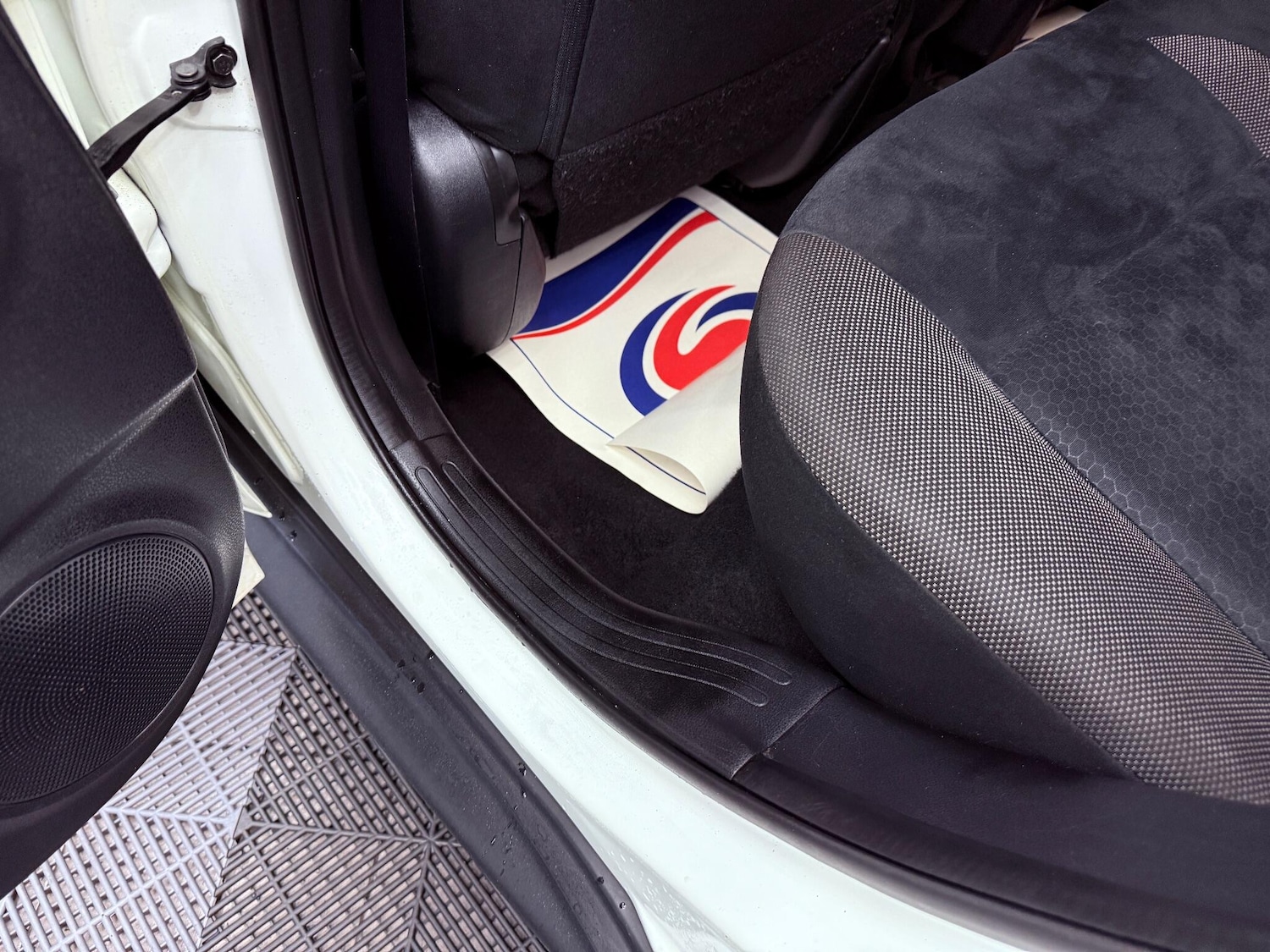 Used Nissan Juke 2015 for sale - 76992618: Photo 30