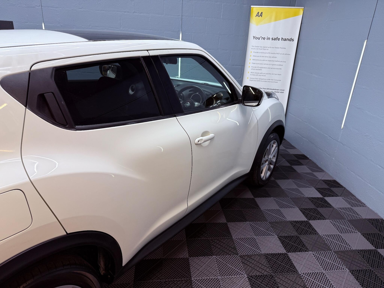 Used Nissan Juke 2015 for sale - 76992618: Photo 42
