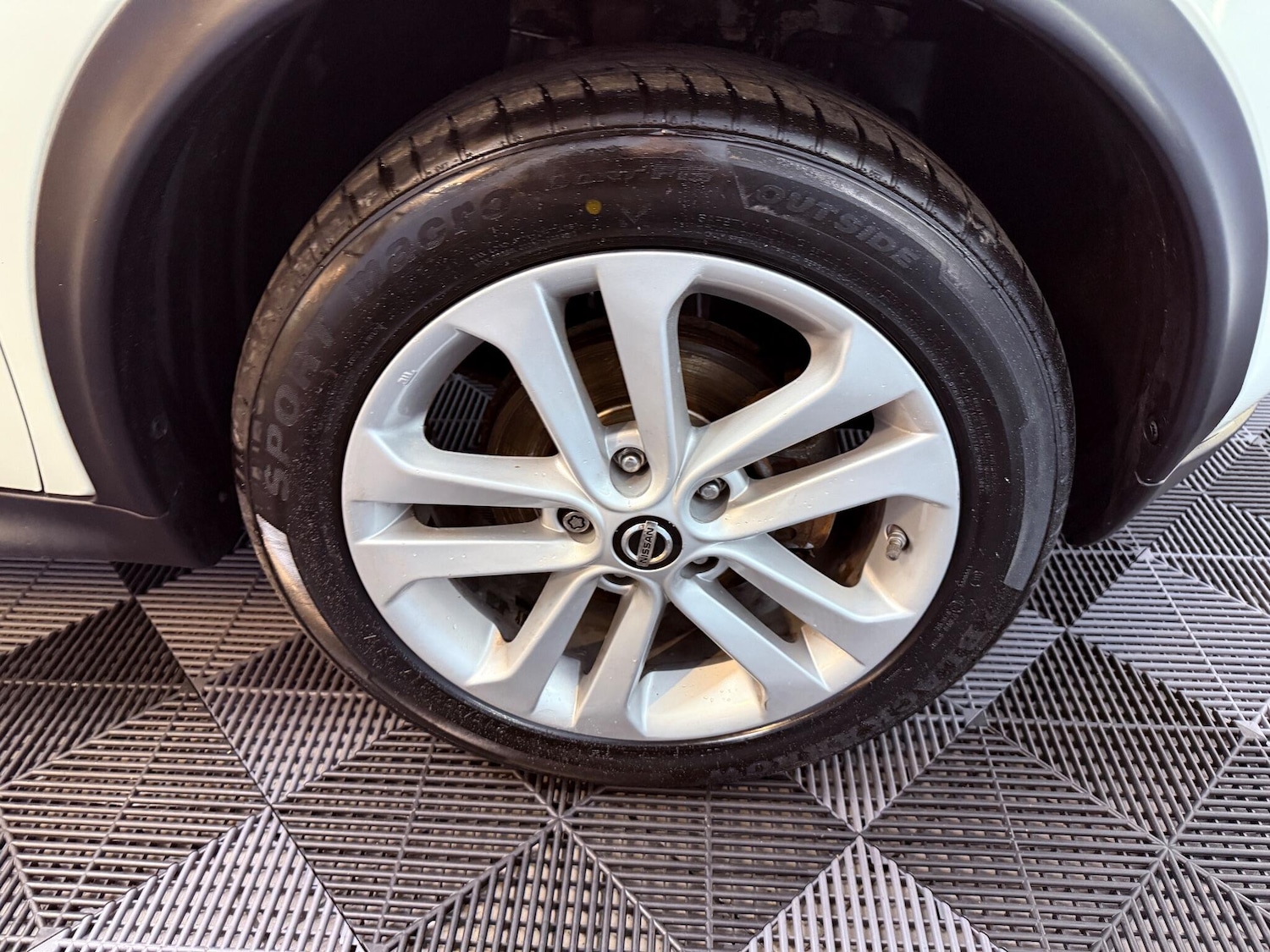 Used Nissan Juke 2015 for sale - 76992618: Photo 48