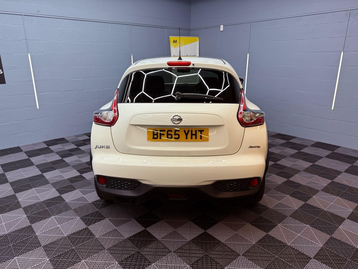 Used Nissan Juke 2015 for sale - 76992618: Photo 51