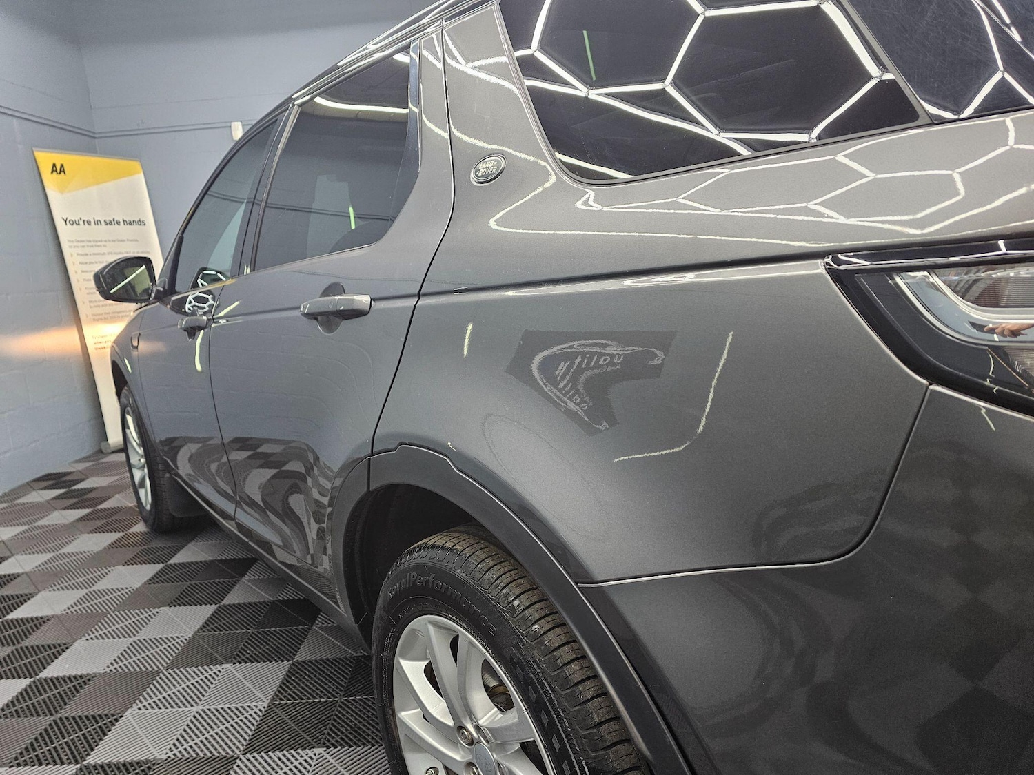 Used Land Rover Discovery Sport 2017 for sale - 75927584: Photo 38