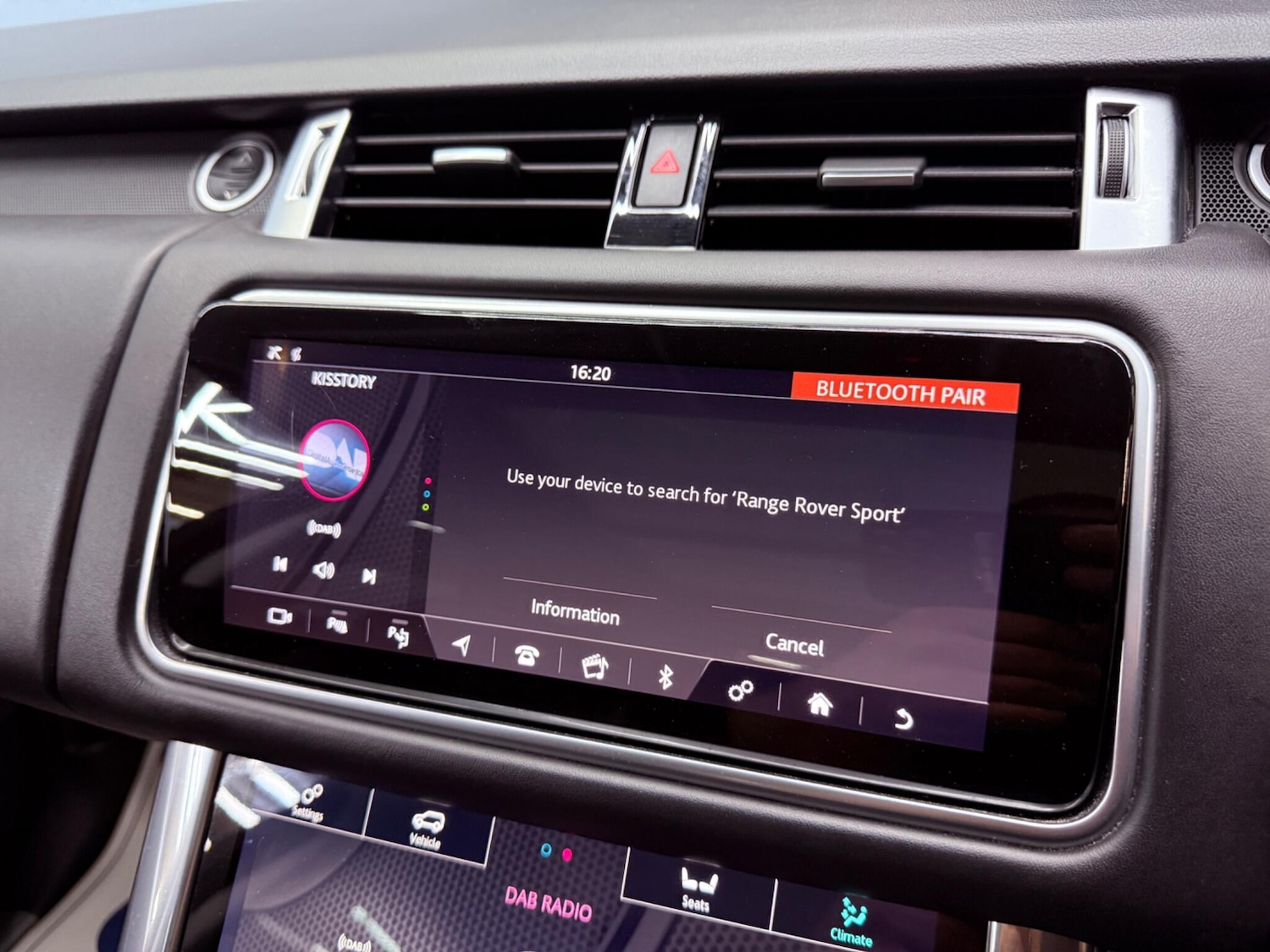 Used Land Rover Range Rover Sport 2018 for sale - 78170965: Photo 17