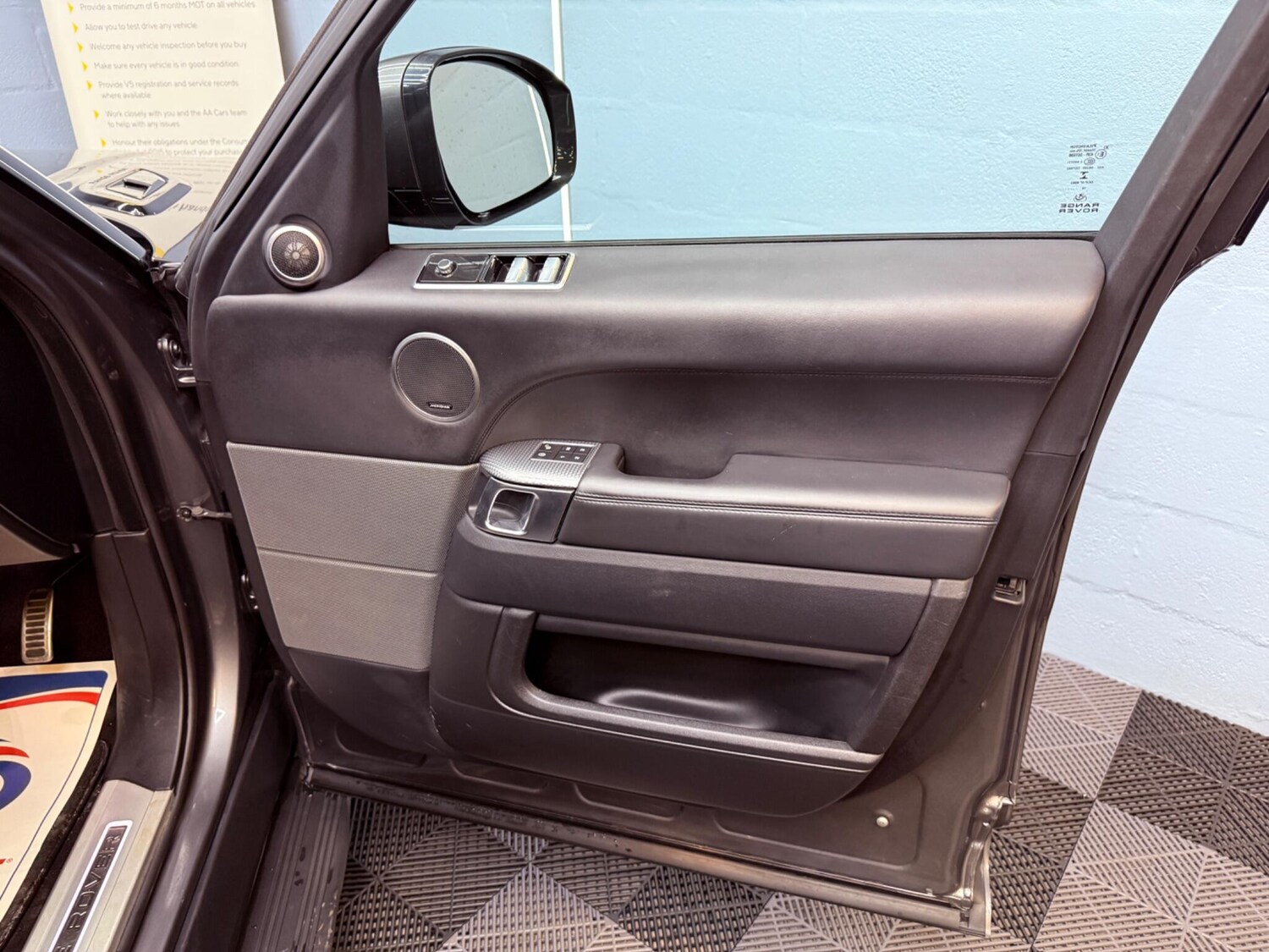 Used Land Rover Range Rover Sport 2018 for sale - 78170965: Photo 75