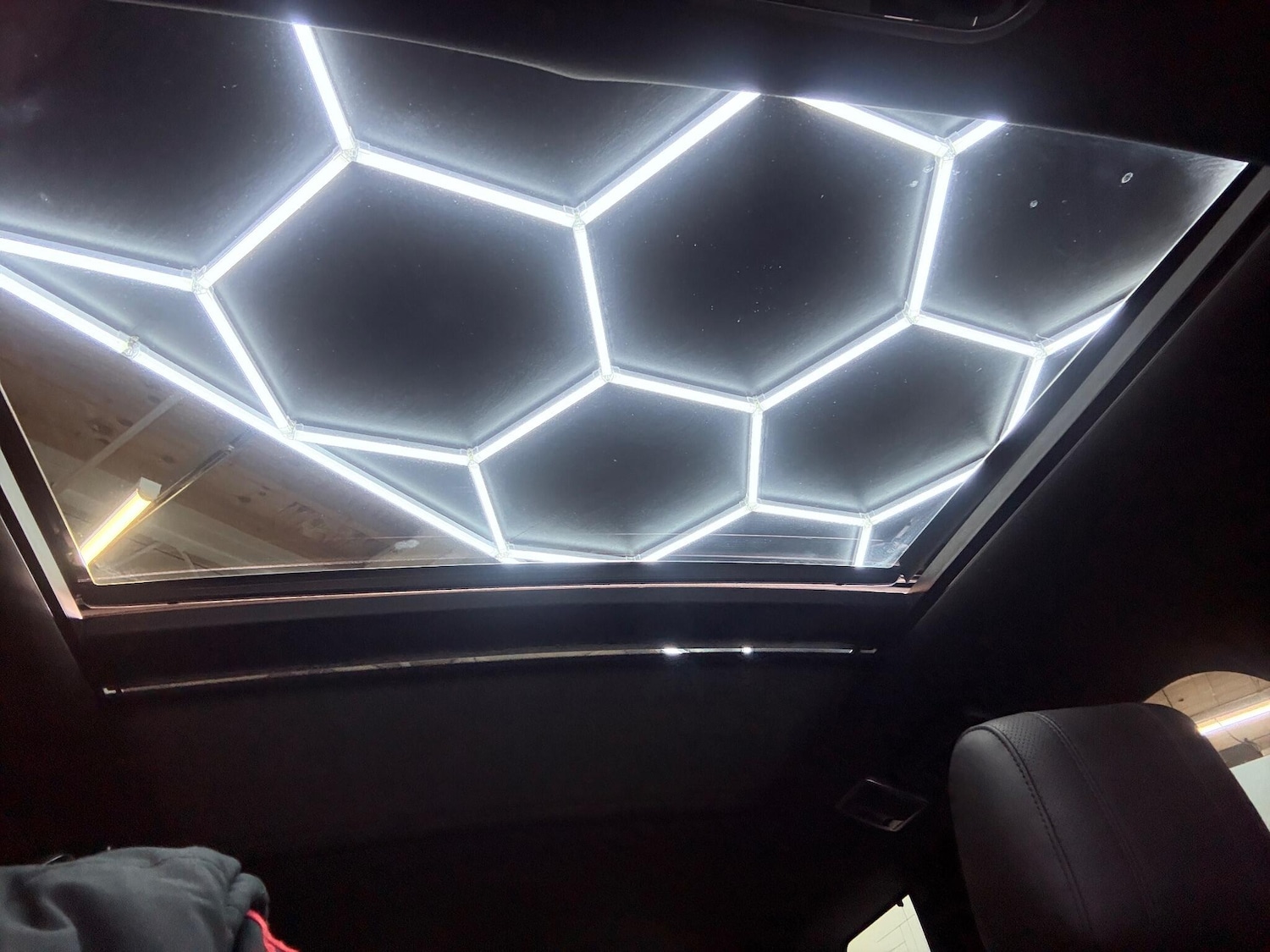 Used Land Rover Range Rover Sport 2015 for sale - 76765490: Photo 18