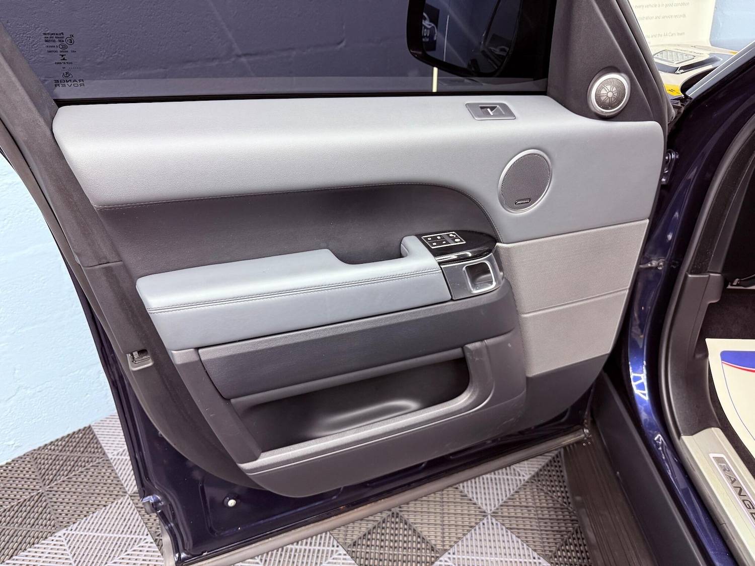 Used Land Rover Range Rover Sport 2015 for sale - 76765490: Photo 34