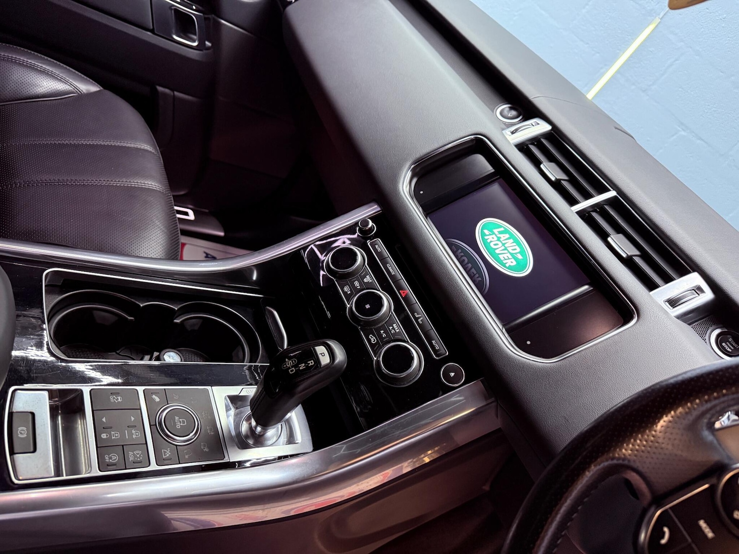 Used Land Rover Range Rover Sport 2015 for sale - 76765490: Photo 76