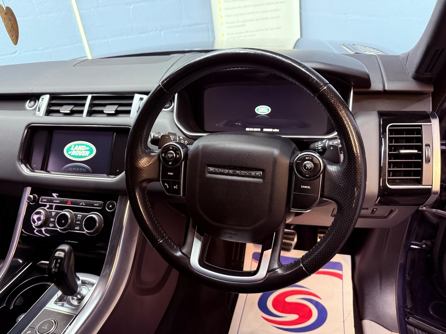 Used Land Rover Range Rover Sport 2015 for sale - 76765490: Photo 77