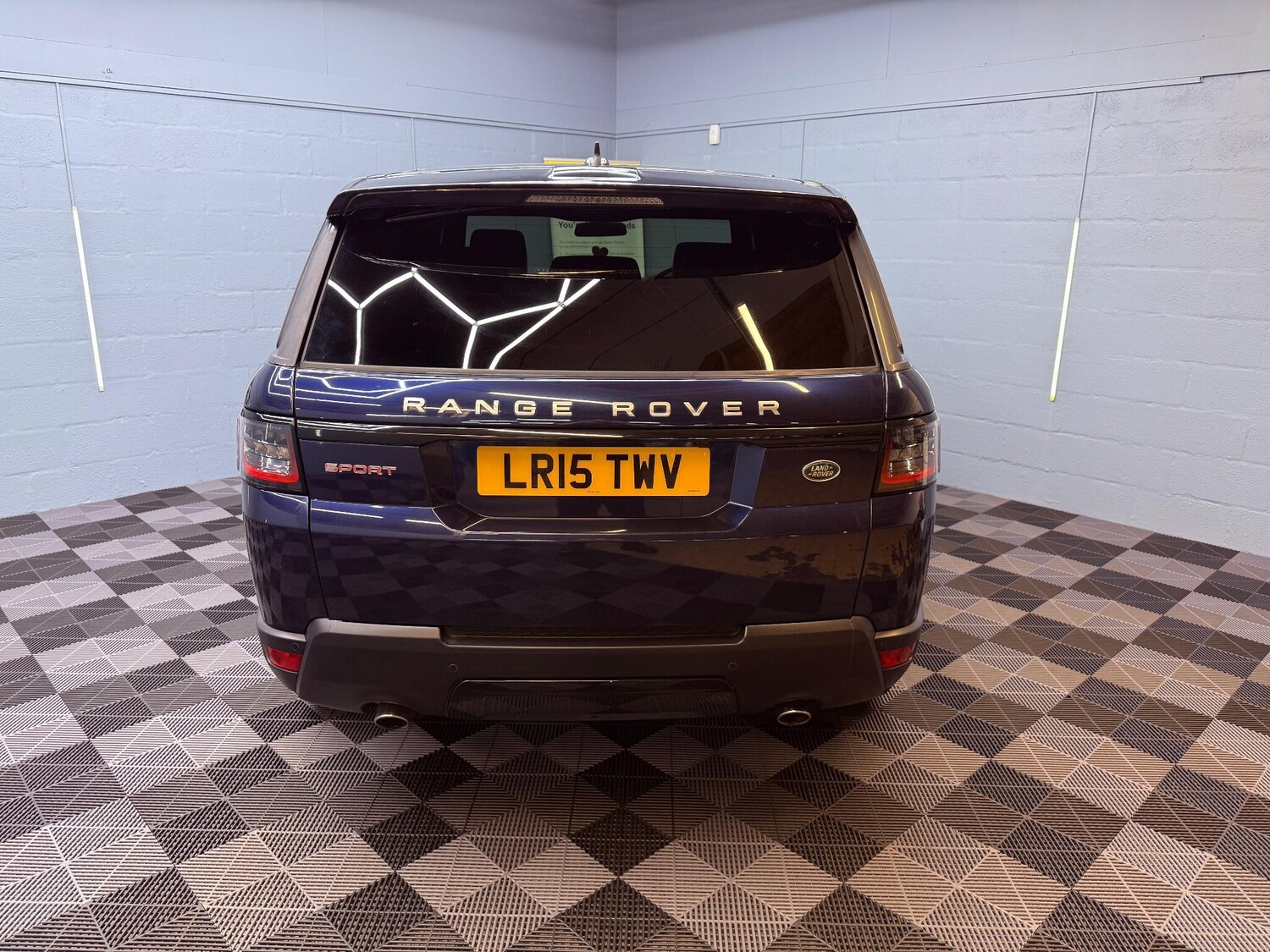 Used Land Rover Range Rover Sport 2015 for sale - 76765490: Photo 83