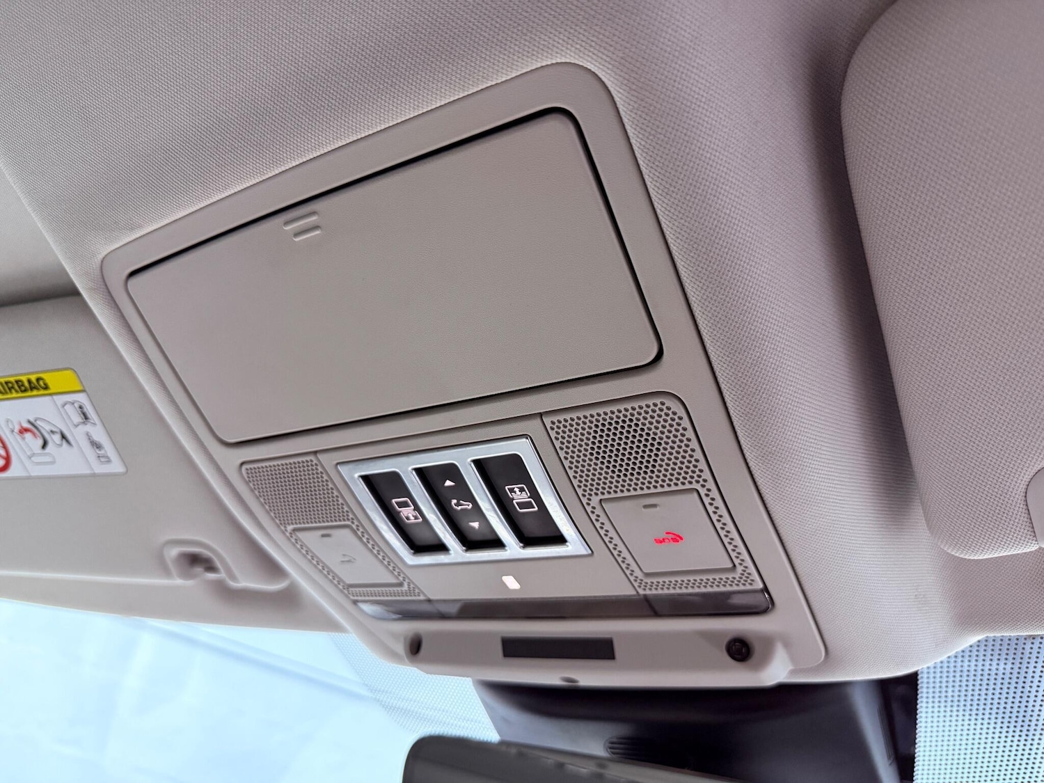 Used Land Rover Discovery 2017 for sale - 76975806: Photo 19