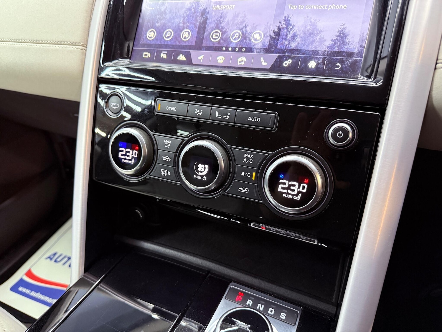 Used Land Rover Discovery 2017 for sale - 76975806: Photo 24