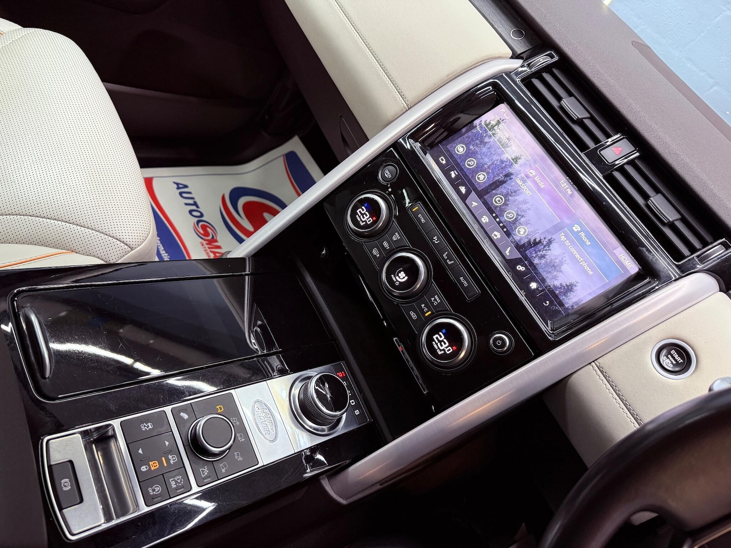 Used Land Rover Discovery 2017 for sale - 76975806: Photo 26