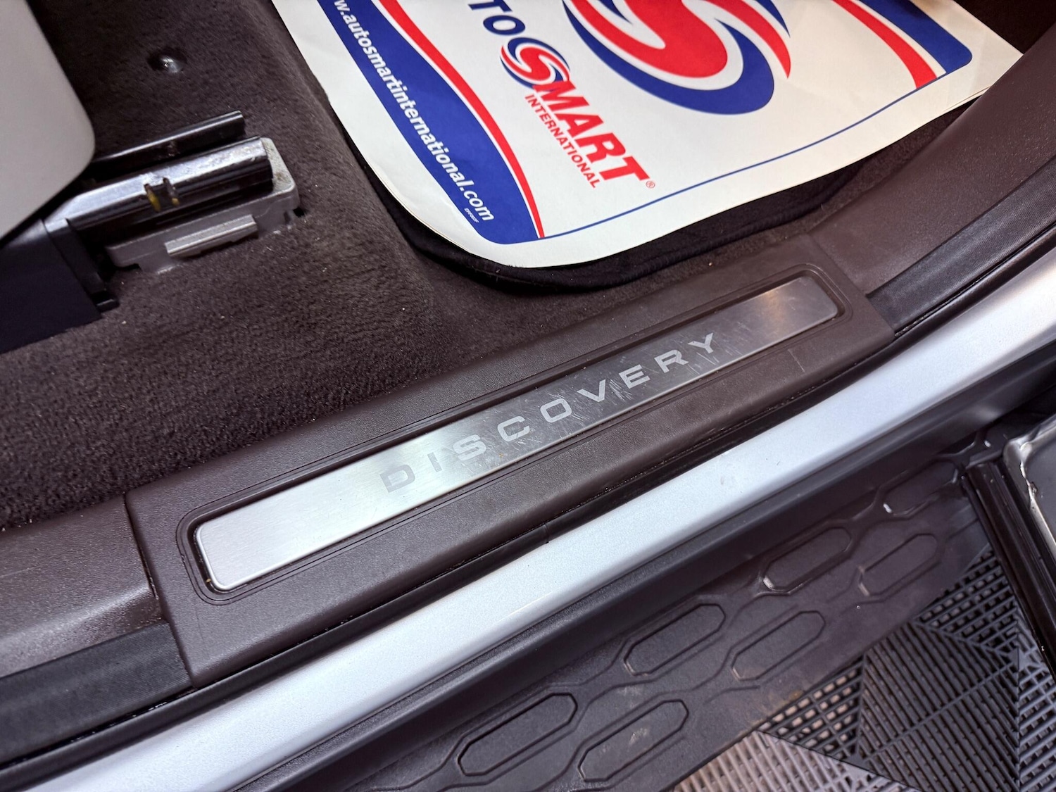 Used Land Rover Discovery 2017 for sale - 76975806: Photo 81