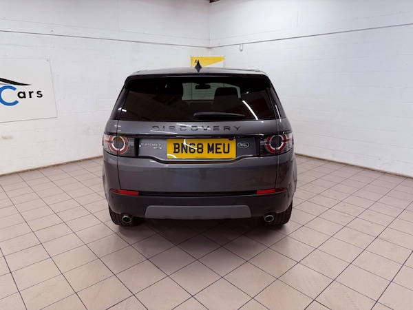 Used Land Rover Discovery Sport 2018 for sale - 76327209: Photo 10
