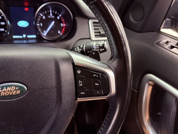 Used Land Rover Discovery Sport 2018 for sale - 76327209: Photo 25