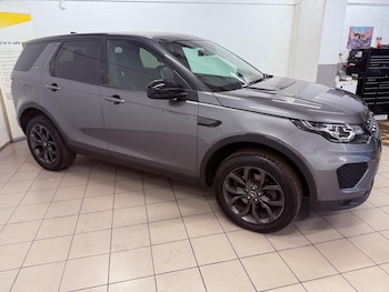 Used Land Rover Discovery Sport 2018 for sale - 76327209: Photo 2