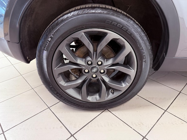 Used Land Rover Discovery Sport 2018 for sale - 76327209: Photo 40